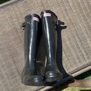 Hunter Glossy Black Rain Boots
